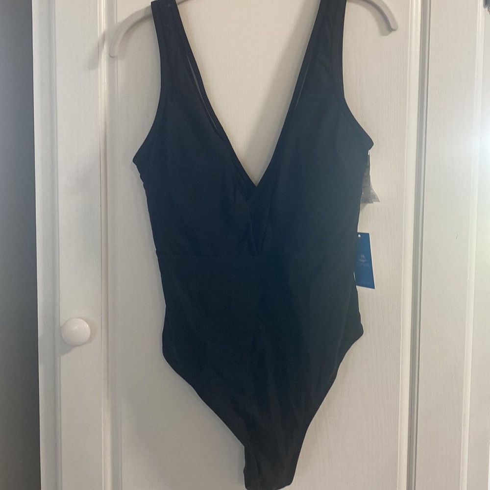 CUPSHE women’s one piece black swimsuit
